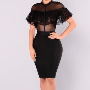 Black lace mesh ruffle midi dress SZ L